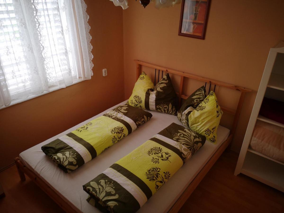 Vadasztanya Apartmanhazak Siofok Exterior photo